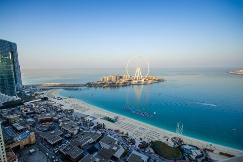 Готова первая плавучая вилла курортного комплекса Sea Palace Floating Resort