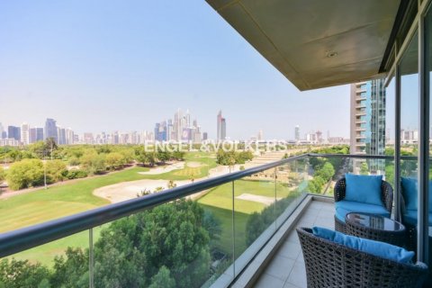 Снять в аренду квартиру в The Views, Дубай, ОАЭ 2 спальни, 136.57м2, № 27793 - фото 2