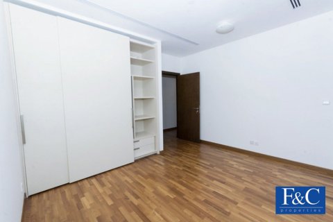 Купить квартиру в DIFC, Дубай, ОАЭ 3 спальни, 197.4м2, № 44662 - фото 3