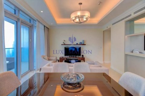 Купить квартиру в Даунтаун Дубай (Даунтаун Бурдж Дубай), Дубай, ОАЭ 2 спальни, 134м2, № 56198 - фото 9