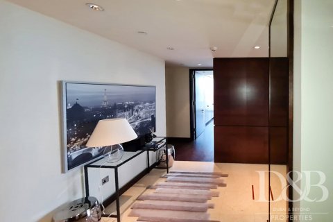 Купить квартиру в Даунтаун Дубай (Даунтаун Бурдж Дубай), ОАЭ 2 спальни, 175.4м2, № 59059 - фото 23
