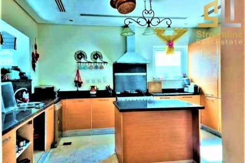 Vila v Al Furjan, Dubai, SAE 3 spálne, 307.22 m2 č. 7957 - Fotografia 6