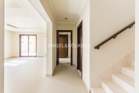 Vila v Arabian Ranches, Dubai, SAE 5 spální, 341.88 m2 č. 20984 - Fotografia 3
