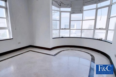 Vila v Al Barsha, Dubai, SAE 6 spální, 1393.5 m2 č. 44806 - Fotografia 3