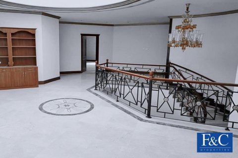 Vila v Al Barsha, Dubai, SAE 6 spální, 1393.5 m2 č. 44806 - Fotografia 1
