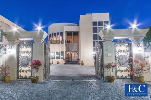 Vila v Al Barsha, Dubai, SAE 5 spální, 1114.8 m2 č. 44944 - Fotografia 19