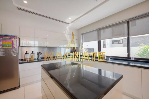 Vila v Jumeirah Beach Residence, Dubai, SAE 4 spálne, 325 m2 č. 50257 - Fotografia 9