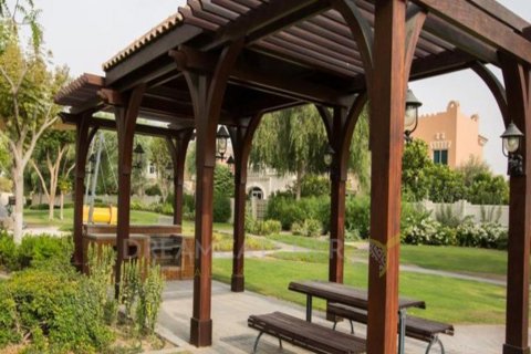 Kuća u nizu u Dubai Sports City, UAE 4 spavaćih soba, 246.93 m2 Br. 23166 - fotografija 9