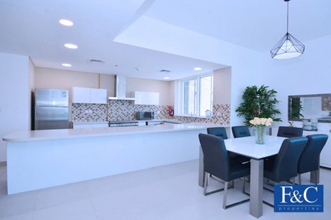 Apartman u Business Bay, Dubai, UAE 3 spavaćih soba, 169.3 m2 Br. 44769 - fotografija 3
