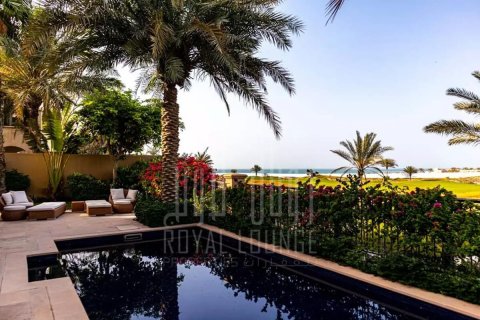 Vila na Saadiyat Island, Abu Dhabi, UAE 4 spavaćih soba, 695 m2 Br. 74984 - fotografija 3