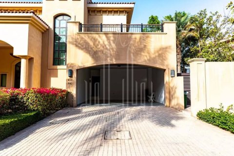 Vila na Saadiyat Island, Abu Dhabi, UAE 4 spavaćih soba, 695 m2 Br. 74984 - fotografija 5