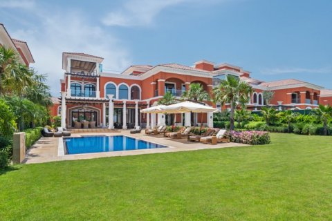 Villa till försäljning i Palm Jumeirah, Dubai, UAE 7 sovrum, 863 kvm Nr. 6592 - fotografi 2