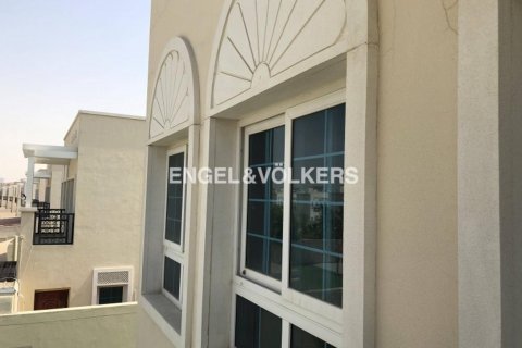 Villa till försäljning i Jumeirah Village Circle, Dubai, UAE 2 sovrum, 250.00 kvm Nr. 18323 - fotografi 19