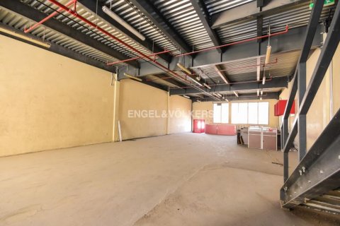 Lagerbyggnad uthyres i Al Quoz, Dubai, UAE 464.51 kvm Nr. 18546 - fotografi 17