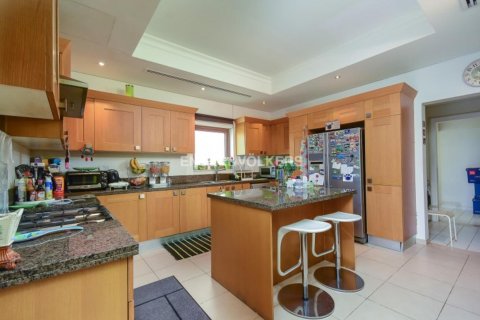 Villa till försäljning i Al Furjan, Dubai, UAE 5 sovrum, 423.73 kvm Nr. 18014 - fotografi 3