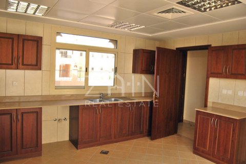 Villa till försäljning i Al Hamra Village, Ras Al Khaimah, UAE 5 sovrum, 507 kvm Nr. 51489 - fotografi 5