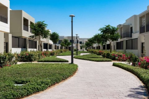 Byggprojekt NASEEM TOWNHOUSES i Town Square, Dubai, UAE Nr. 61540 - fotografi 1