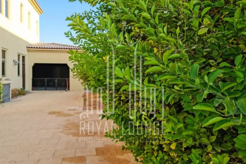 Villa till försäljning i Saadiyat Island, Abu Dhabi, UAE 5 sovrum, 2267 kvm Nr. 74982 - fotografi 2