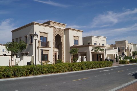 Byggprojekt YASMIN VILLAS i Arabian Ranches 2, Dubai, UAE Nr. 65204 - fotografi 1