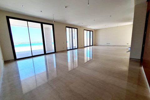Villa till försäljning i Saadiyat Island, Abu Dhabi, UAE 7 sovrum, 1210 kvm Nr. 79479 - fotografi 2