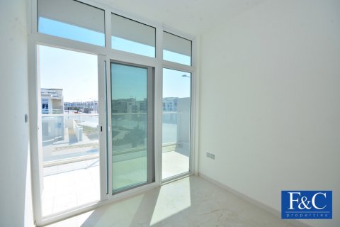 Dubai, BAE’de satılık вилла 3 yatak odası, 112.2 m&sup2; No 44852 - fotoğraf 11