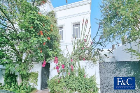 Jumeirah, Dubai, BAE’de kiralık вилла 5 yatak odası, 648 m² No 44982 - fotoğraf 1