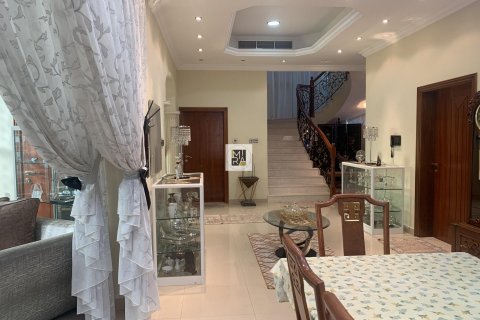 Dubai, BAE’de satılık вилла 5 yatak odası, 529.5 m&sup2; No 54930 - fotoğraf 4
