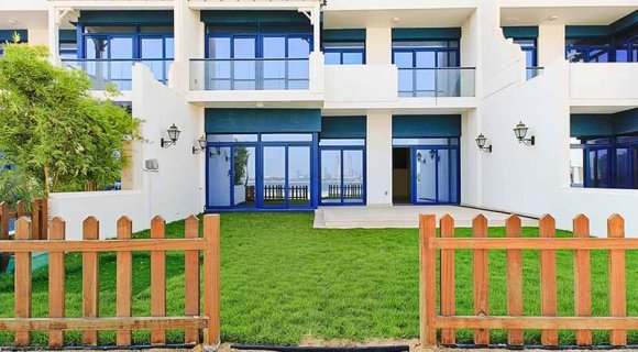 Where is the best place to buy a villa in Dubai?