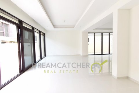 Dubai, BAE’de satılık townhouse 4 yatak odası, 323.95 m&sup2; No 81100 - fotoğraf 3