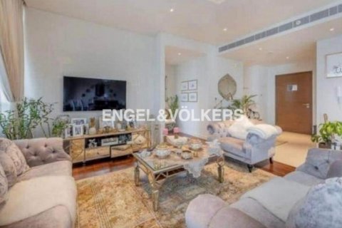 Купити квартиру в City Walk, Дубай, ОАЕ 3 спальні, 205.41м2, № 18450 - фото 5