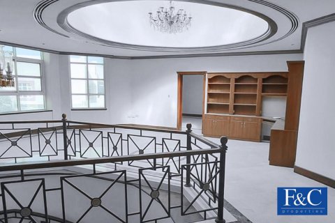 Зняти в оренду віллу в Аль-Барша, Дубай, ОАЕ 6 спалень, 1393.5м2, № 44806 - фото 2