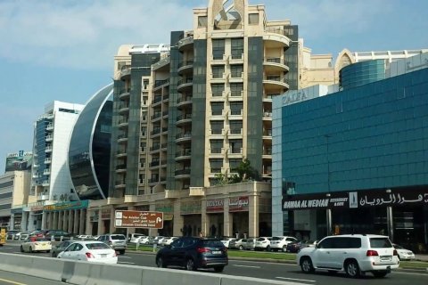 Al Garhoud - фото 1