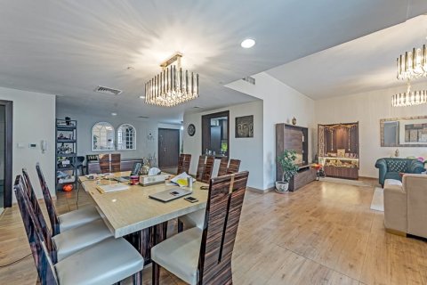 Купити квартиру в Бизнес-Бэй, Дубай, ОАЕ 3 спальні, 2197.04м2, № 80705 - фото 4