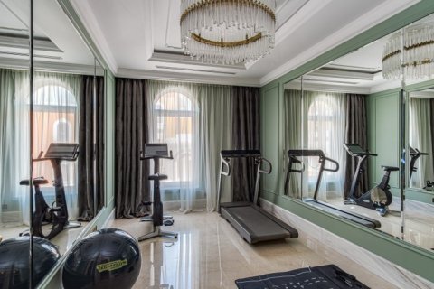 Villa in Palm Jumeirah, Dubai, UAE 7 bedrooms, 1130 sq.m. № 1365 - photo 13