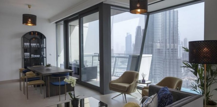 Apartment in Burj Khalifa, Dubai, UAE 2 bedrooms, 82 sq.m. № 1478