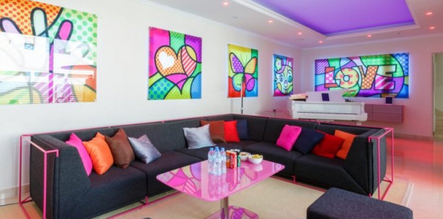 Villa in The Sustainable City, Dubai, UAE 4 bedrooms, 350 sq.m. № 1676