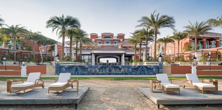 Penthouse in Palm Jumeirah, Dubai, UAE 5 bedrooms, 1344 sq.m. № 1364