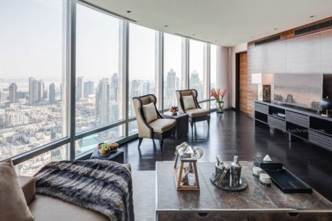 Apartment in Burj Khalifa, Dubai, UAE 2 bedrooms, 82 sq.m. № 1478 - photo 5