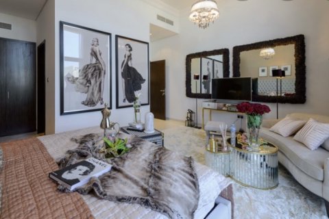 Apartment in Dubai, UAE 2 bedrooms, 118 sq.m. № 1649 - photo 4