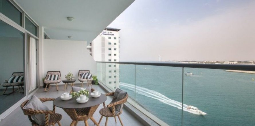 Apartment in Palm Jumeirah, Dubai, UAE 1 bedroom, 105 sq.m. № 1770