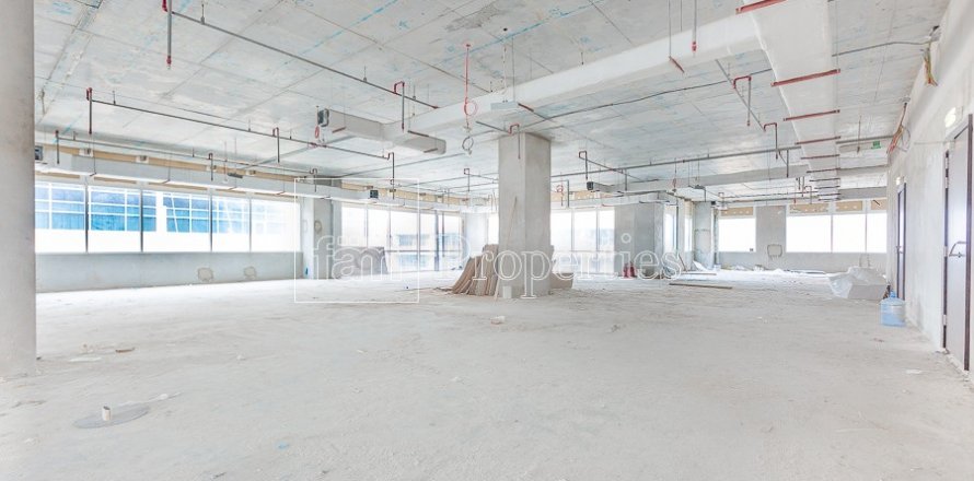 Office in Business Bay, Dubai, UAE 1305.1 sq.m. № 5388
