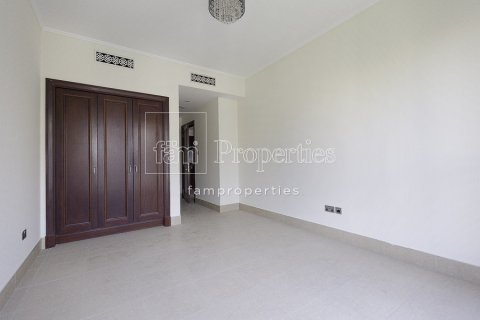 Apartment in Old Town, Dubai, UAE 1 bedroom, 82.9 sq.m. № 3464 - photo 3