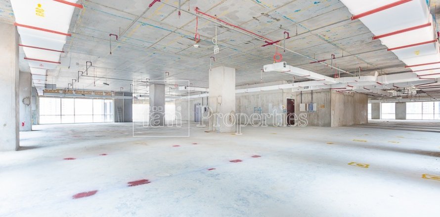 Office in Business Bay, Dubai, UAE 652.3 sq.m. № 5389