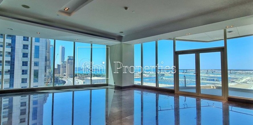 Apartment in Dubai Marina, Dubai, UAE 4 bedrooms, 566.7 sq.m. № 3397