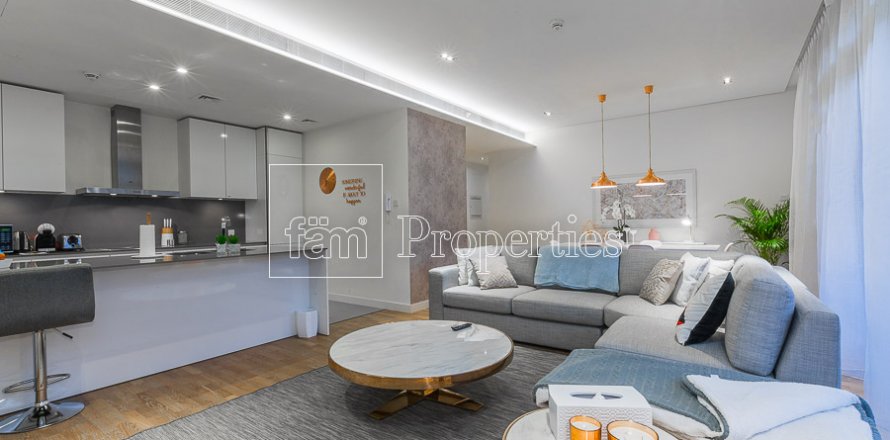 Apartment in Jumeirah, Dubai, UAE 2 bedrooms, 156.7 sq.m. № 4754