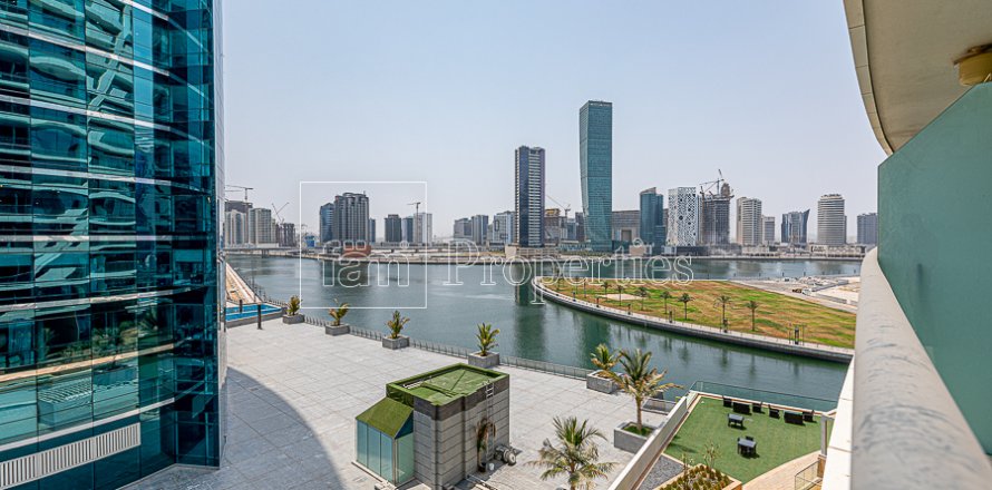 Apartment in Business Bay, Dubai, UAE 45.1 sq.m. № 3530