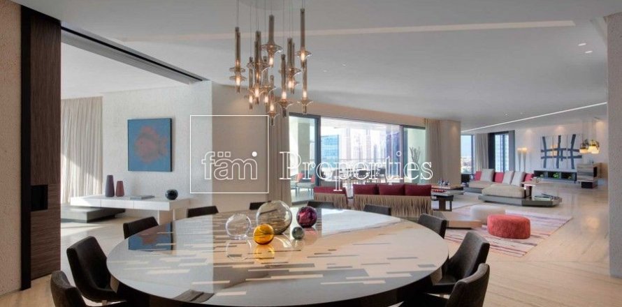 Apartment in Business Bay, Dubai, UAE 5 bedrooms, 1002.3 sq.m. № 4109
