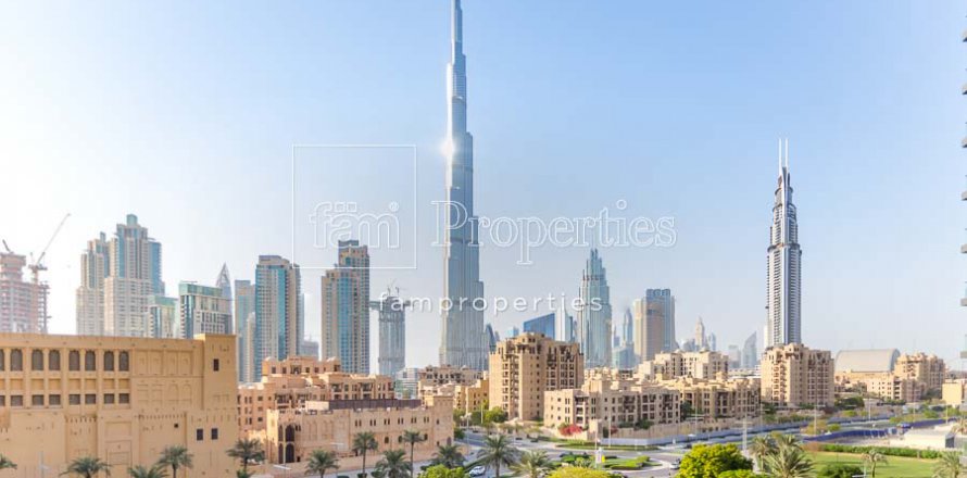 Apartment in Downtown Dubai (Downtown Burj Dubai), UAE 2 bedrooms, 156 sq.m. № 3867