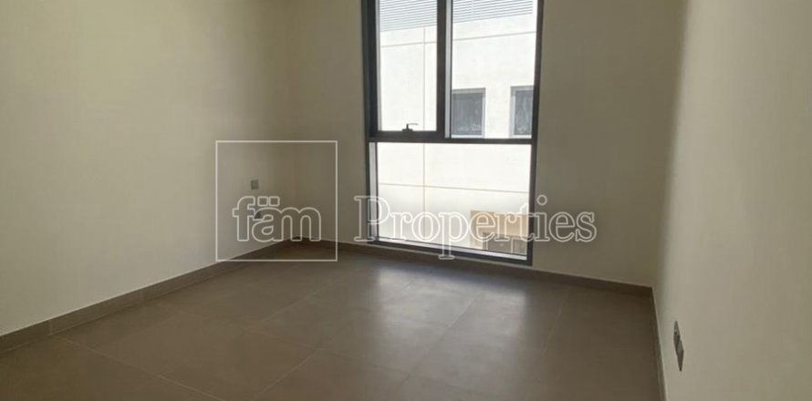 Villa in Dubai Hills Estate, Dubai, UAE 3 bedrooms, 455.6 sq.m. № 3404