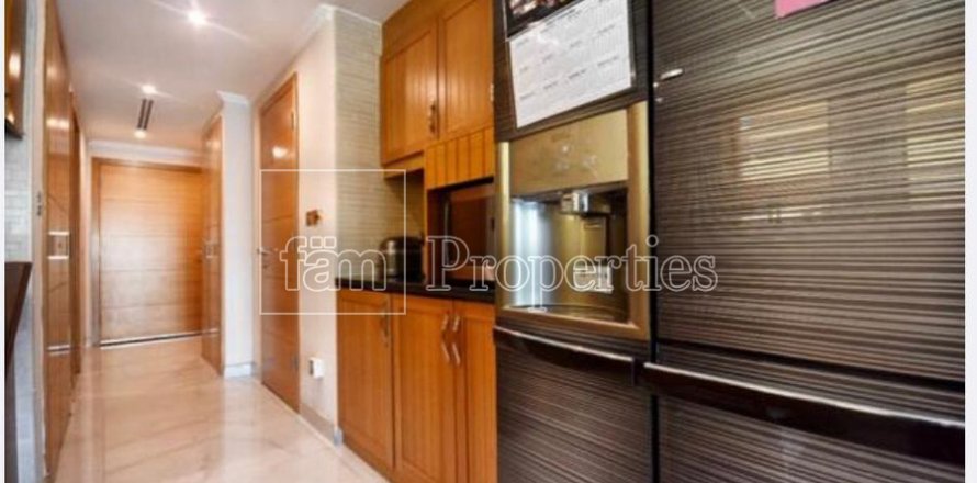 Villa in Jumeirah, Dubai, UAE 3 bedrooms, 931.5 sq.m. № 3230